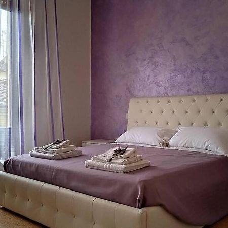 Casagiorgio A Due Passi Dal Centro Storico Appartement Florence Buitenkant foto